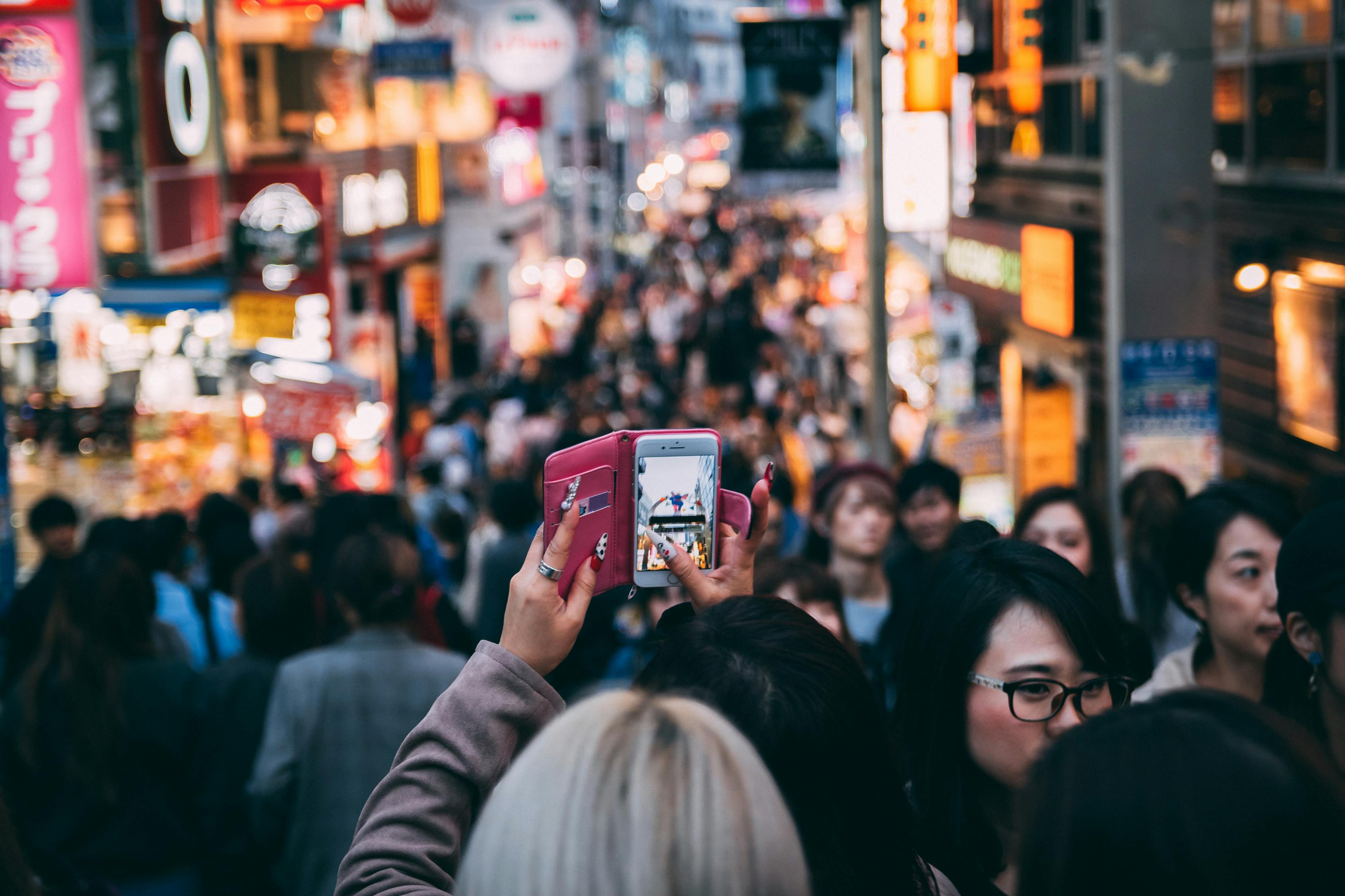 全球游客抄底日本，旅游热潮背后的故事